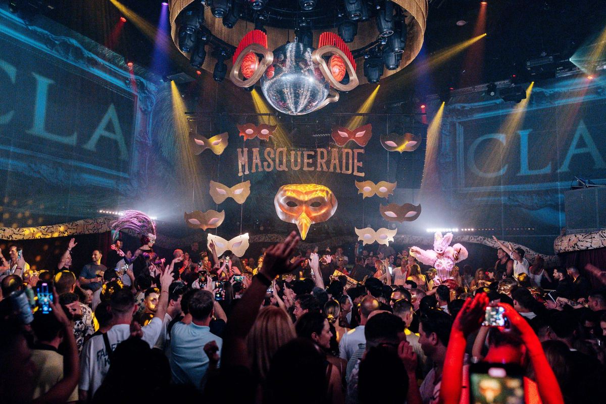 La Troya Ibiza — Masquerade